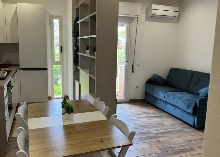 La Tana Del Lupo Apartman
